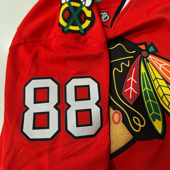 Chicago Blackhawks Authentic Fanatics Women Patrick Kane Jersey Retails $145 - Picture 7 of 13
